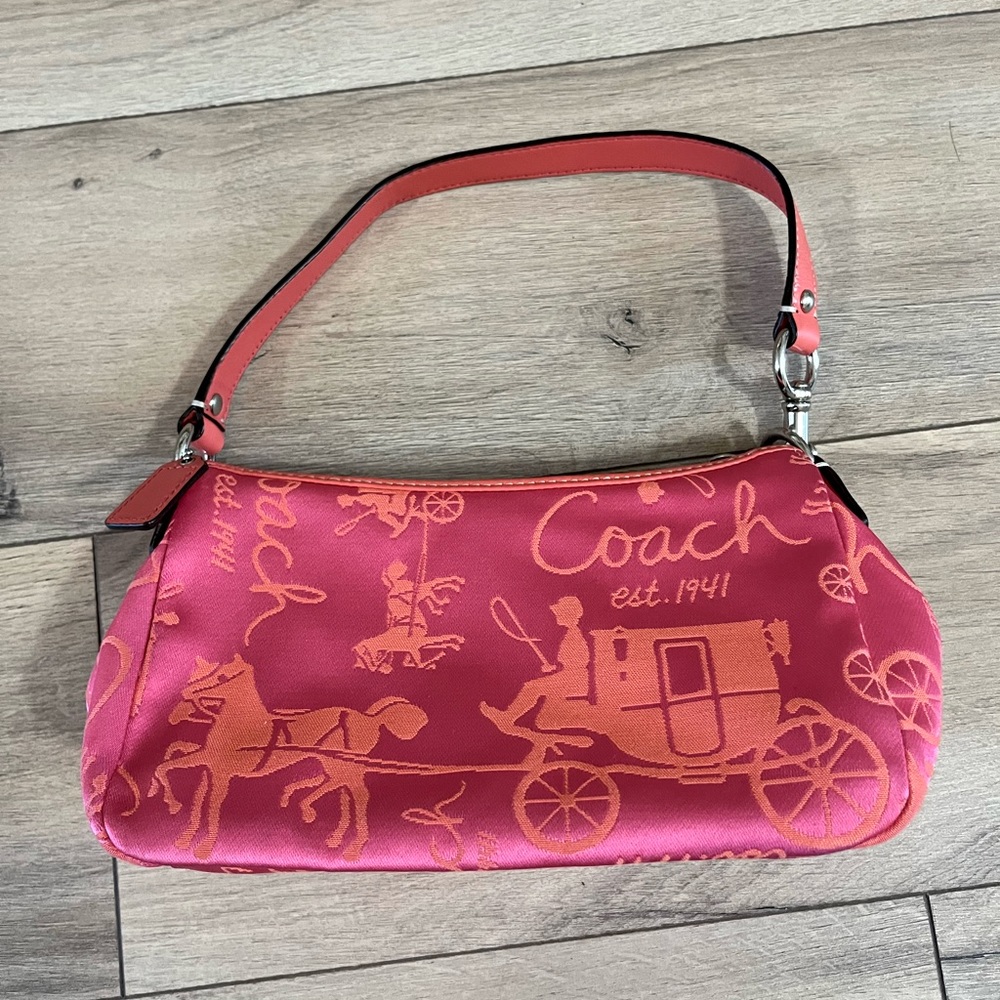 COACH Sateen Leather F43530